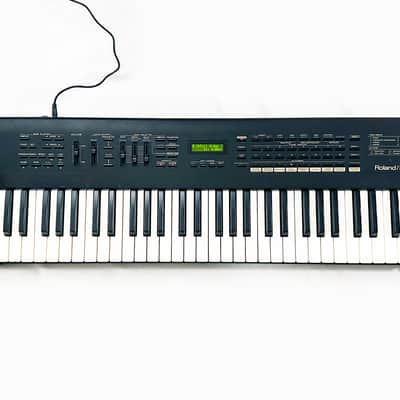 ROLAND Rodgers W-50 JV Series 61-Key Synthesizer Made in JAPAN. Works and Sounds Great !...
