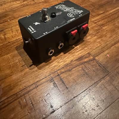 Goodwood Audio The Interfacer with Mono/Stereo Switch 2010s - Black/White image 2