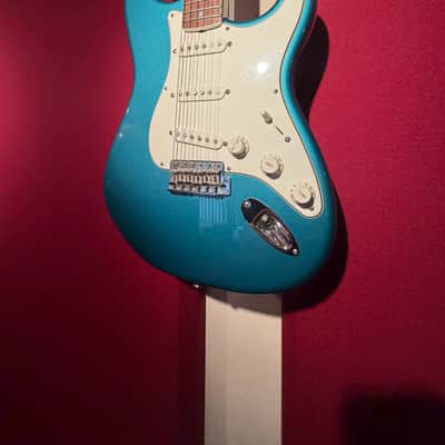 Fender Eric Johnson Stratocaster with Rosewood Fretboard 2009 - 2018 - Lucerne Aqua Firemist image 5