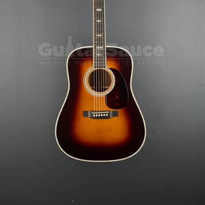 Immagine Martin D-41 2018 - Sunburst (COD 2101UG) - 1