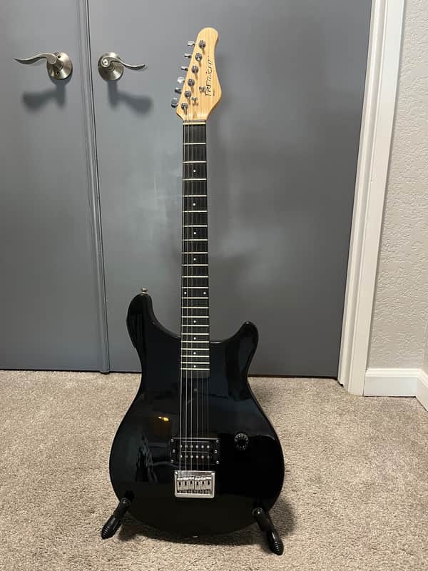 Fretlight 500 Series 2011 - Gloss Black image 1
