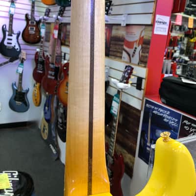 Fender Custom Shop Limited Edition 1954 Hardtail Stratocaster® DLX Closet Classic, 1-Piece Quartersawn Maple Neck Fingerboard - Faded Aged Canary Yellow image 15