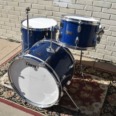 Vintage Pearl Kit "Tempro"  Drum Set with Snare in Blue Sparkle 20, 14, 12, 16 image 8