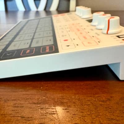 UNO Drum Hybrid Analog and Digital Drum Machine image 5
