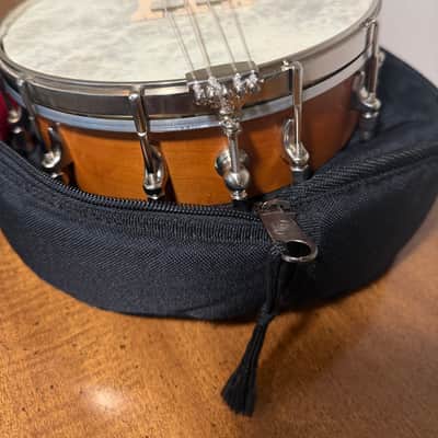 Cedar Mountain Tenor Banjo Ukulele 2008 - Cherry image 15