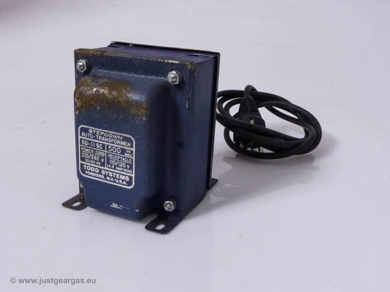 TODD Stepdown Transformer 110-220 - Made in Usa - Use USA 110volt Amps in Europe 220 volt image 1