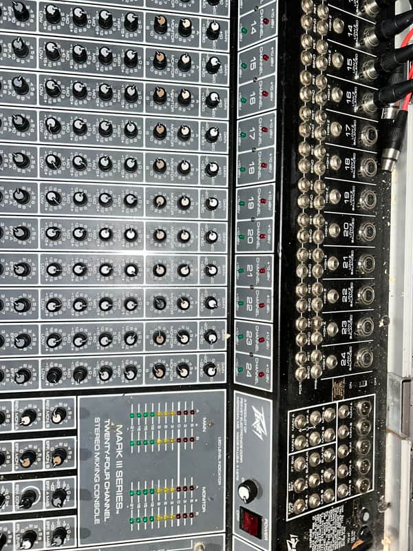 Peavey Mark Series III 24 Channel Mixing Board with Hardcase 1979 image 1
