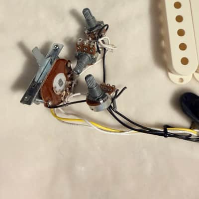 Squier Stratocaster Pickup Wiring Harness 2010 -2020 - N/A image 3