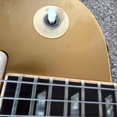 Gibson Les Paul Deluxe 1980 Goldtop image 8