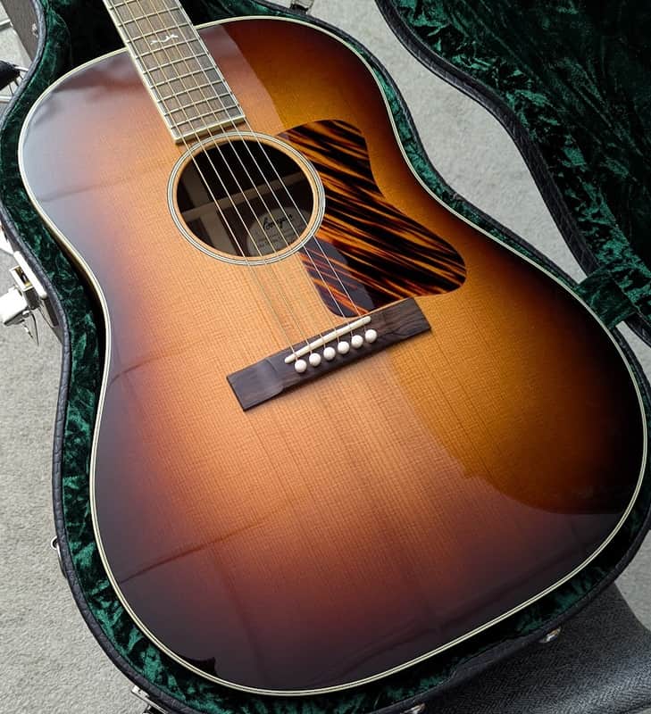 Bourgeois Luke Bryan-T/S Signature, w/case, setup review, shirt & shipping image 1