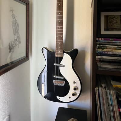 Danelectro retro 60's Black double cutaway Jimmy Page color/body style - A fun Rock tone player '59' image 6