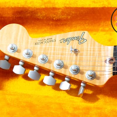 1989 Fender Custom Shop 35th Anniversary Stratocaster – #097/500, Quilt Top, Lace Sensors image 4