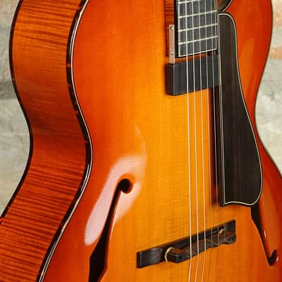 BOURGEOIS LC4 Limited Edition Acoustic Archtop - 2002 - n.3 di 12 pezzi al mondo - Violin Burst image 11