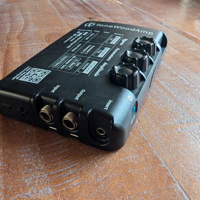 ToneWood Amp Attachable Acoustic Guitar Multi FX Unit Black No Issues image 3