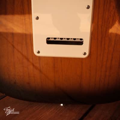 Fender 50th Anniversary Stratocaster Sunburst 2004 image 19