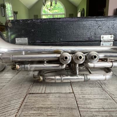 J.W. York & Sons “Professional” Cornet — circa 1908 — Silver Plate — Grand Rapids, MI — w/ Original Case, Lyre & Mouthpiece image 7