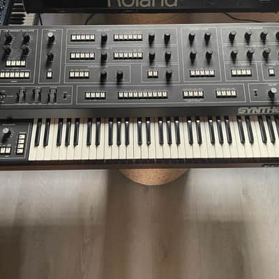 Elka Synthex, near mint condition with Tauntek upgrade image 1