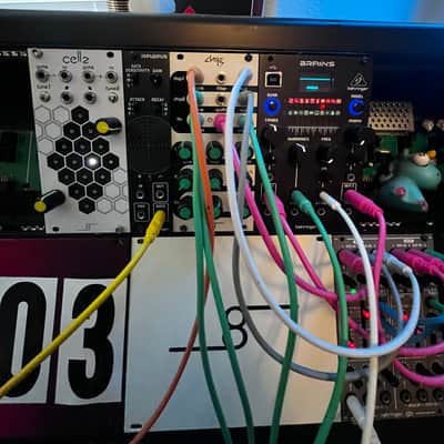 280hp Behringer Go Modular Synthesizer W/ Modules & Patch Cables imagen 6