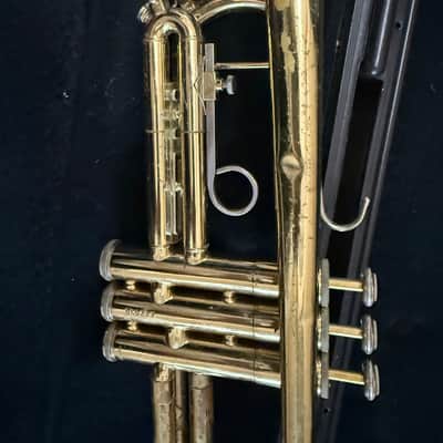 Bach TR300 Student Trumpet image 8