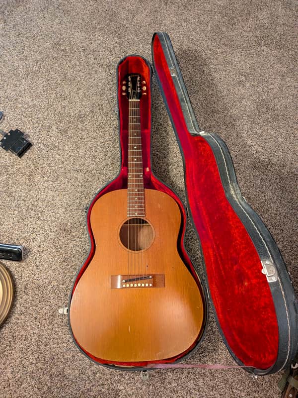 Gibson B-15 1968 image 1
