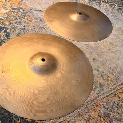 1960s Vintage Zildjian 14” Hihats PAPER THIN 768 839 g AMAZING PAIR! Light Complex Hand Hammered image 4