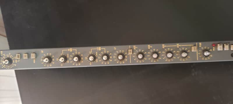Soundcraft 200 Delta DLX Input Group Master Modules Channel Strips image 1