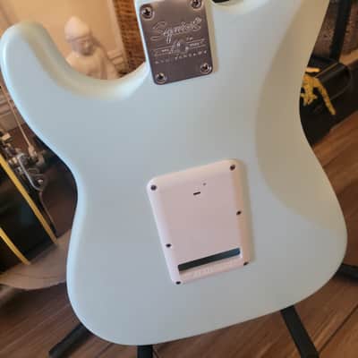 Squier Modified 40th Anniversary Stratocaster 2022 - 40th Anniversary with EMGs image 4
