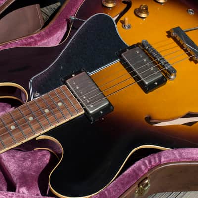 Gibson Memphis 2019 Limited MOD Series 1959 ES-330 Vintage Sunburst w/humbuckers image 12