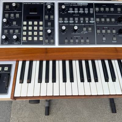 Moog Memorymoog Plus (MIDI) + Road Case image 2