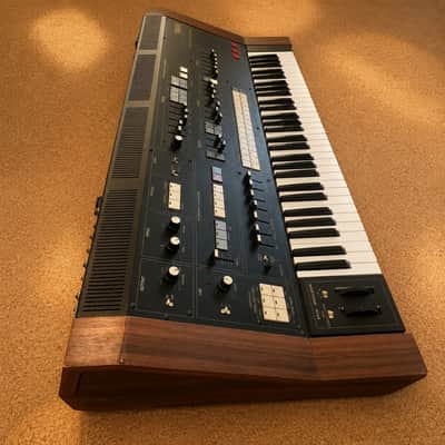 Yamaha CS-70M Polyphonic Synthesizers –  Free Personal Delivery in Europe – Fully Serviced – Warranty image 7