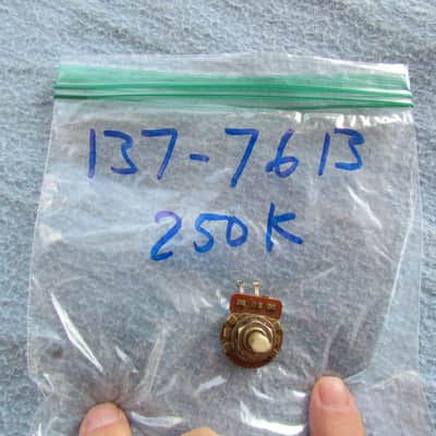1976 CTS 250K Potentiometer Vintage Solid Plastic Shaft Potentiometer Genuine Vintage 1976 Potentiometer image 1