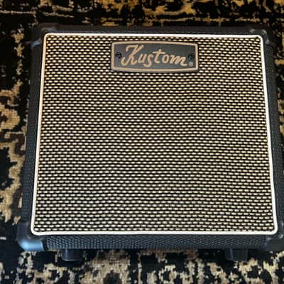 Kustom KGBAT10 Battery Powered Guitar Amplifier image 1