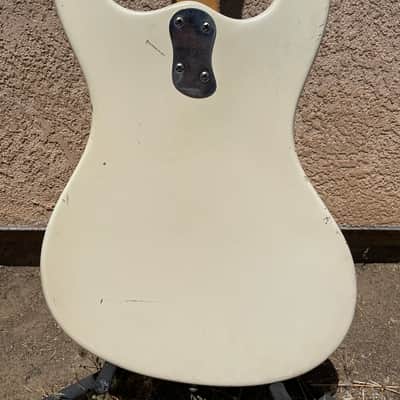 Mosrite Ventures Bass 1966 - Refinished image 18