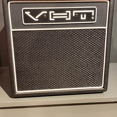 VHT I-16 Guitar Combo Amplifier Black image 1