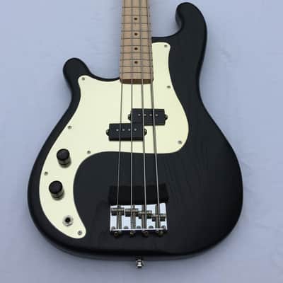 Wrong Way Customs Motown Tone Machine / P-Bass Precision Bass Guitar Lefty Ash Body Maple Neck image 2