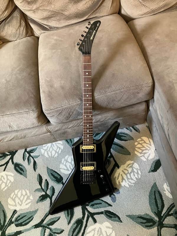 Greco Guitar Device with Kahler MTX-85 Explorer 1985 - Black image 1