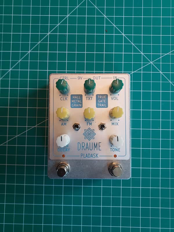 Pladask Elektrisk Draume V2