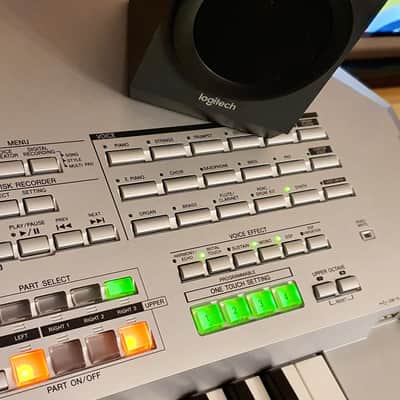 Yamaha Tyros2 61-Key Arranger Workstation Keyboard 2000s - β
RARE from 2000sβ
Synthesizer / Keyboard β
Cleaned & Full Checked image 7