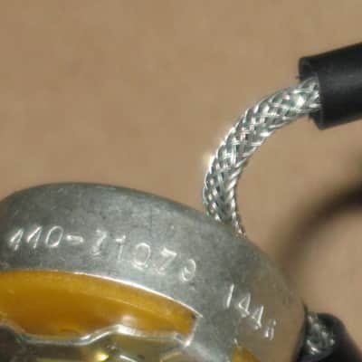 A+ 2010s Gibson control harness: 1 volume 500K audio long shaft pot + nut/washer, 1 tone 500K audio long shaft pot + nut/washer, wires, wire insulation, blue capacitor 0.022 uF, jack + nut/washer (NO switch, NO wires for connecting switch) image 9