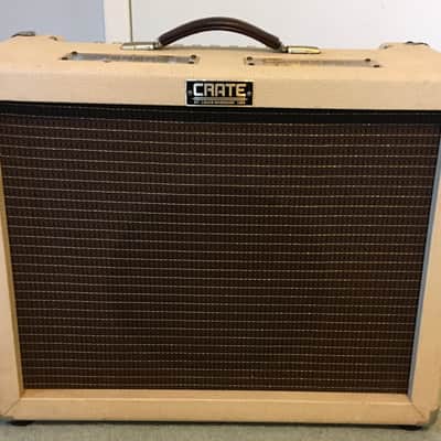 Crate Vintage Club 30 Model VC3112 30-Watt 1x12" Tube Guitar Combo