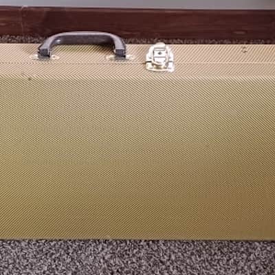 Fender Acoustasonic Telecaster 2011-12 sunburst image 8