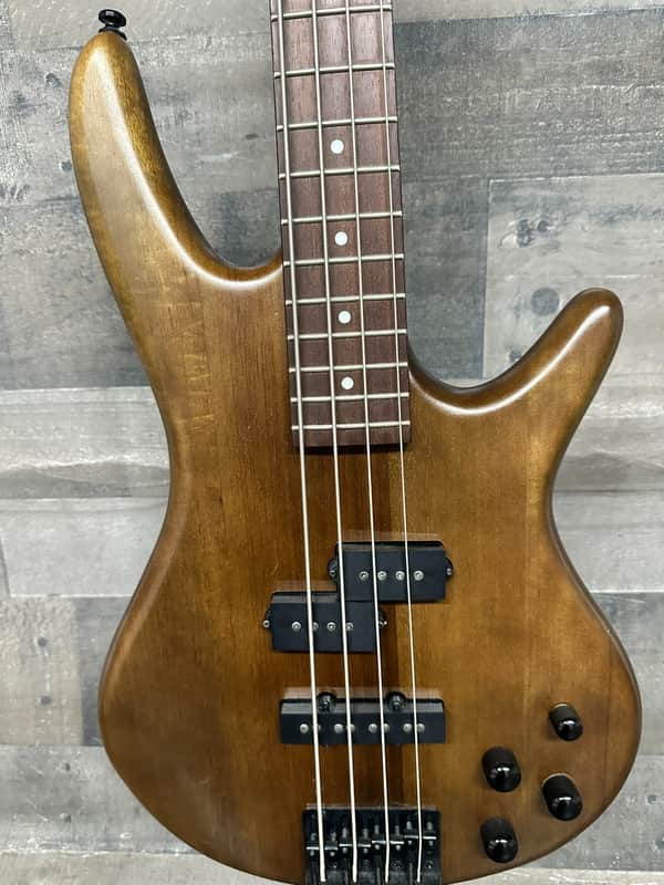 Ibanez GSR200B