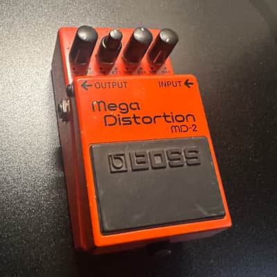 Boss MD-2 Mega Distortion (no label) 2001 - Present - Red image 1