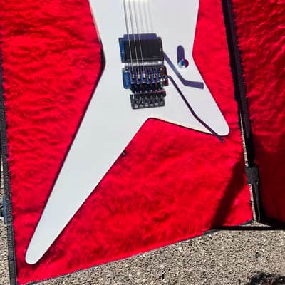 Custom Build (ESP Style) Roope Latvala RS-II Random Star - White image 2