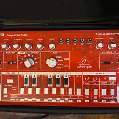Behringer TD-3-RD Analog Bass Line Synthesizer Red w/ Power Supply & Case image 2