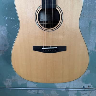 Alvarez LD70e Laureate Dreadnought Acoustic Electric Guitar - Natural Bild 2
