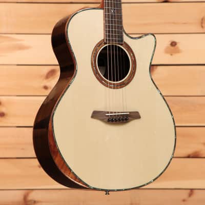 Furch Red Deluxe Gc-LI a - Natural - 136670 - PLEK'd image 1
