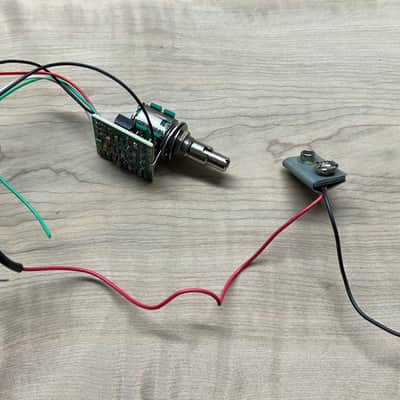 EMG BTC Control 2 band preamp (bass/treble stacked boost/cut) 80s/90s vintage image 3