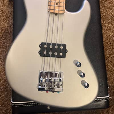 Fender Flea Artist Series Signature Active Jazz Bass 2018 Satin Inca SIlver image 4