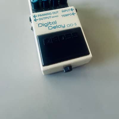 Boss DD-5 Digital Delay (Pink or Dark Gray Label) 1995 - 2003 - White image 1